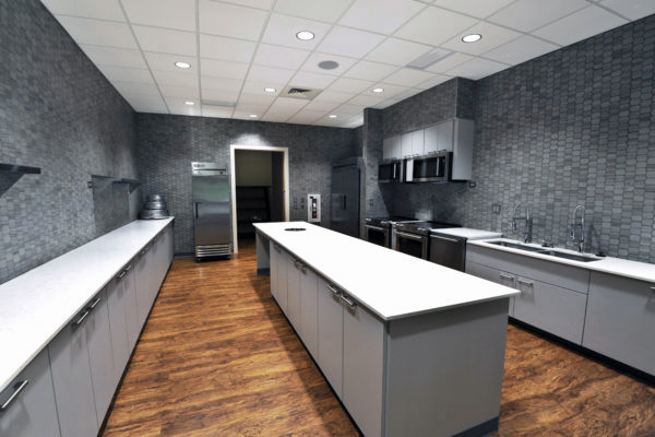 Picture of kitchen, looking other way.